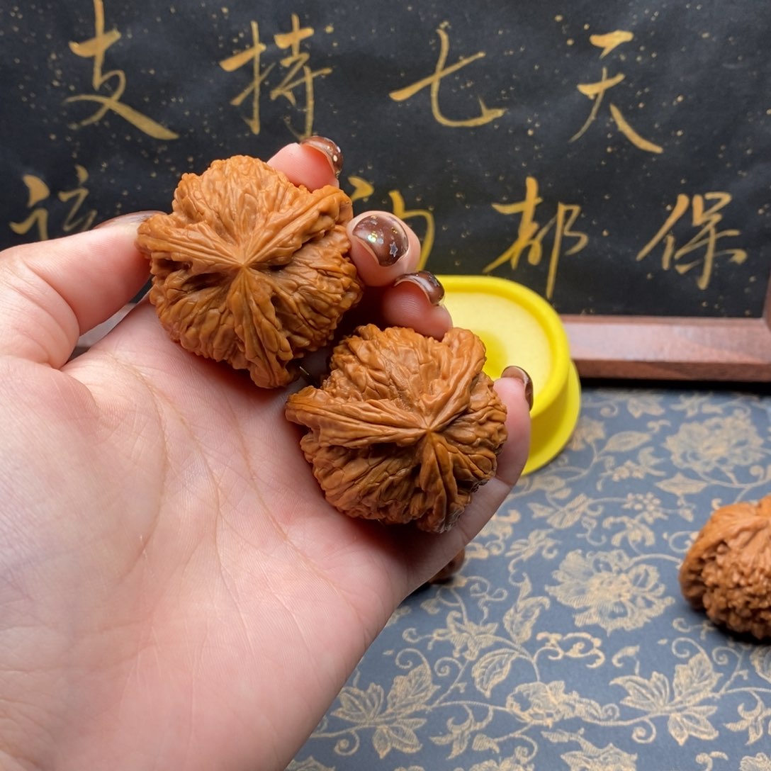 吊坠文玩核桃喜***子白狮子