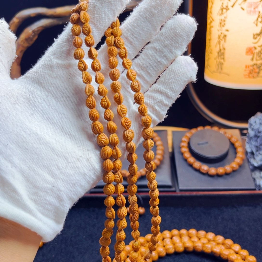 *****吊坠桃核野生桃核