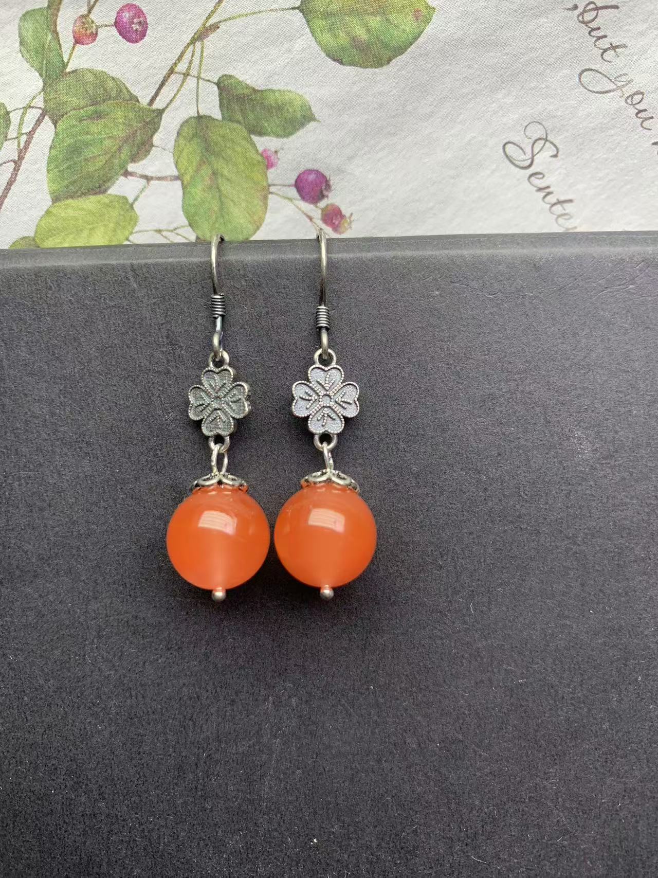 天然南红耳饰高端S925纯银耳环经典小巧复古百搭女马面裙F60