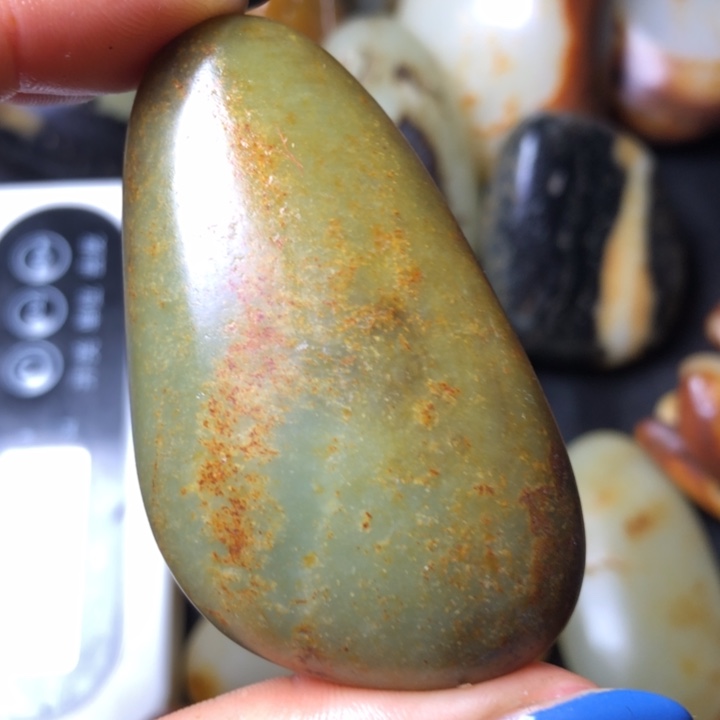 和田玉未镶嵌珠宝奇石