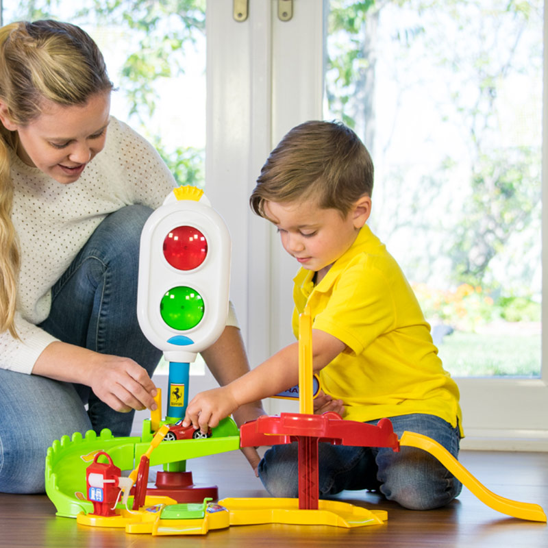 BBjunior法拉利试车轨道男孩益智早教赛车玩具小汽车