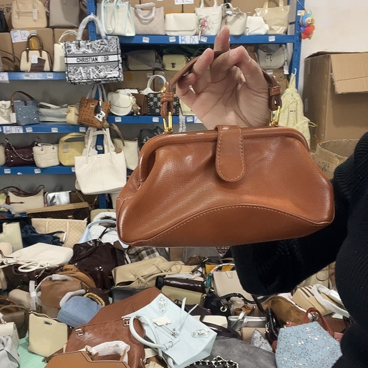 水牛皮（革）259健健康康平平安安