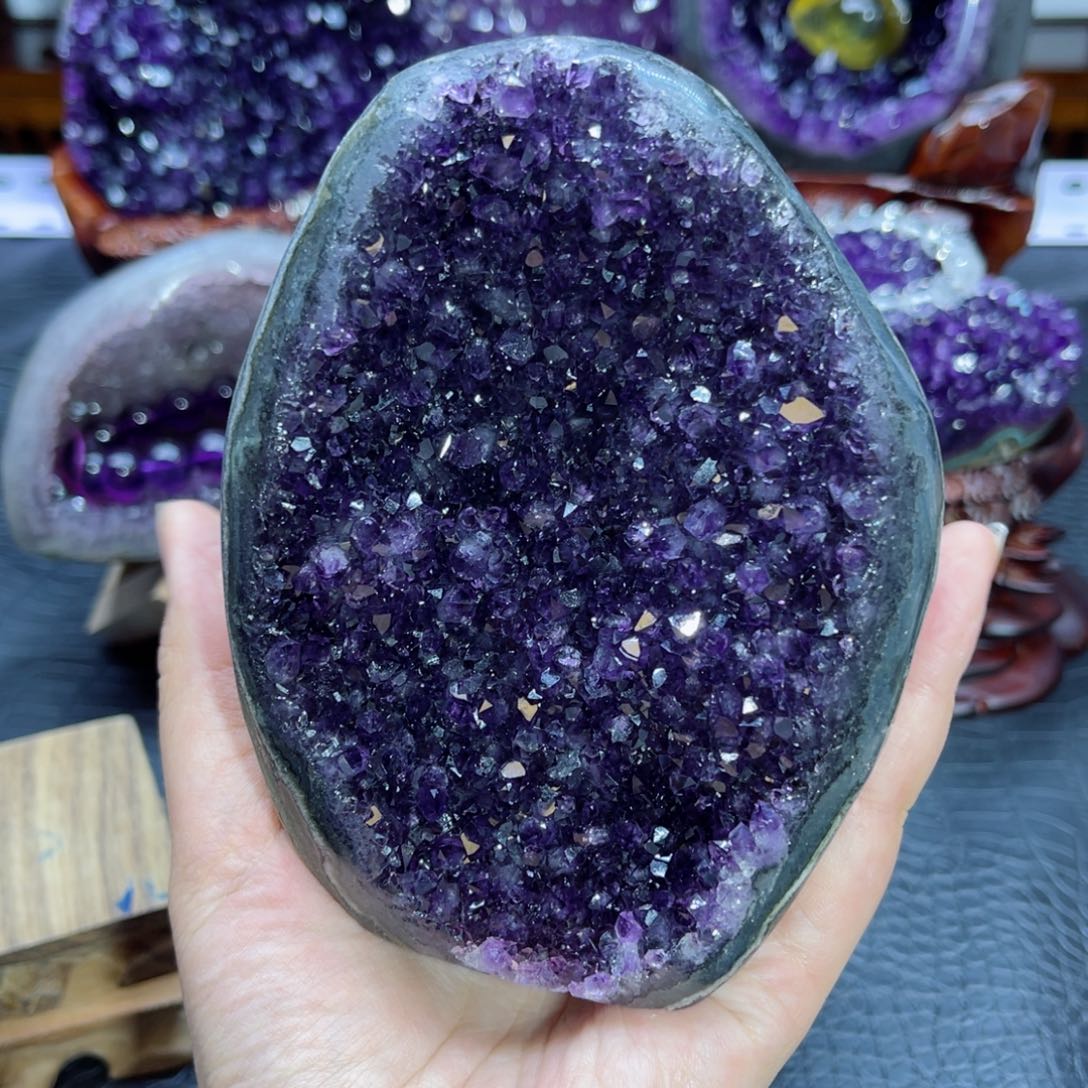 未镶嵌紫晶大型摆件（非配饰）