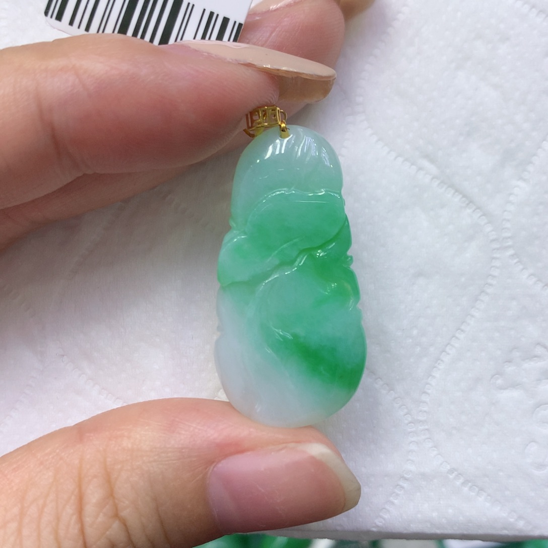 颈饰18K金镶嵌翡翠