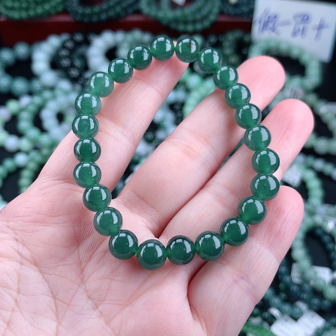 翡翠毛衣链未镶嵌