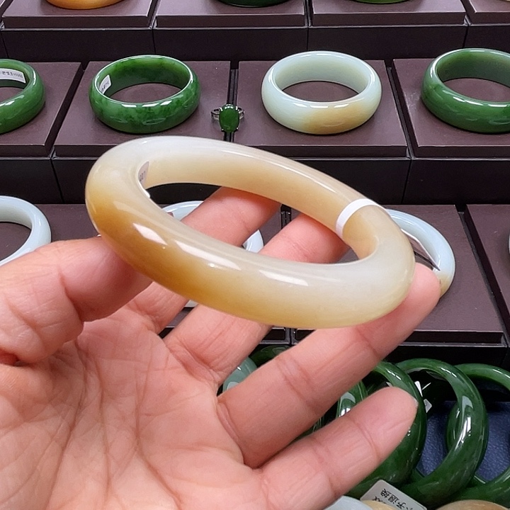 和田玉未镶嵌手镯5859