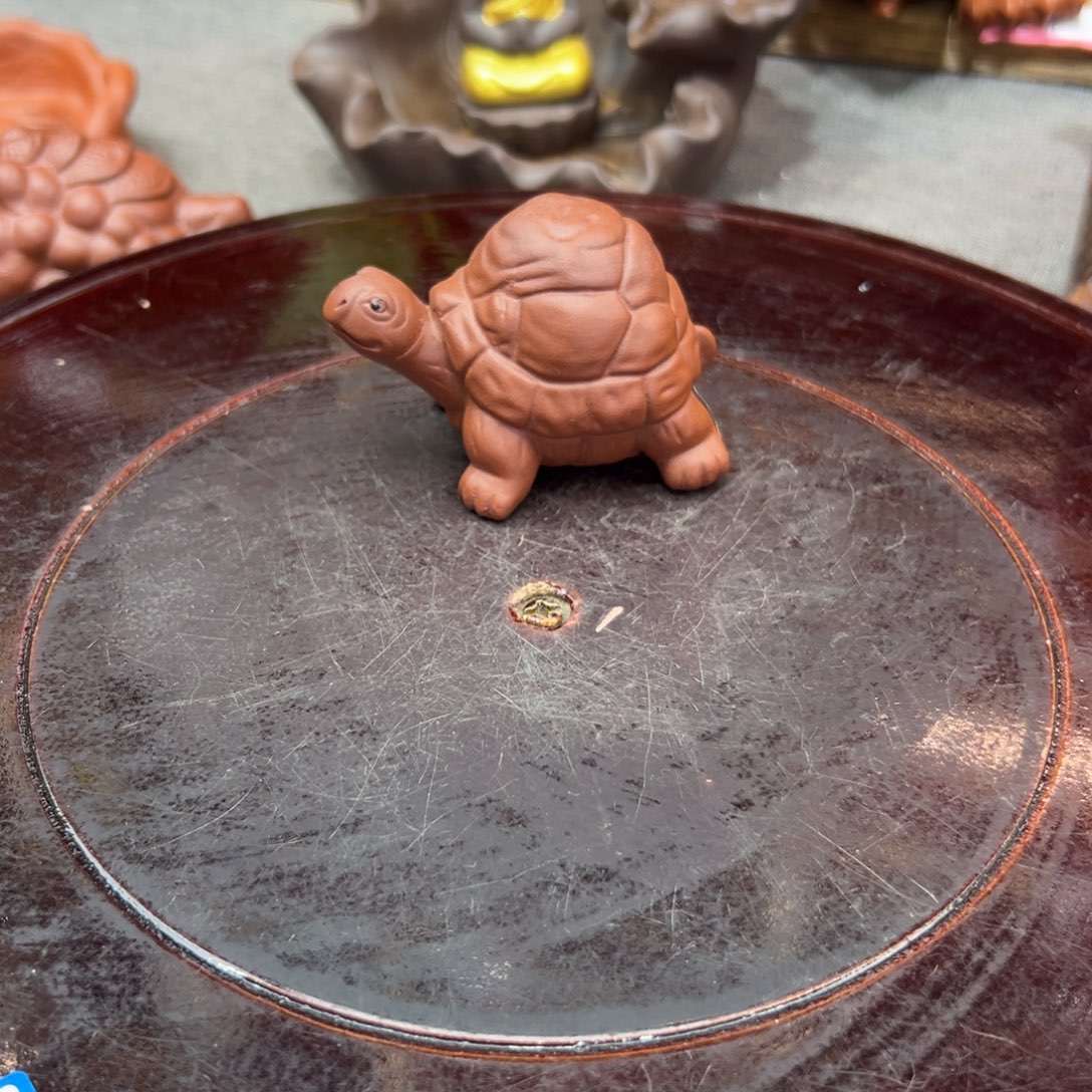 紫砂茶宠朱泥乌龟