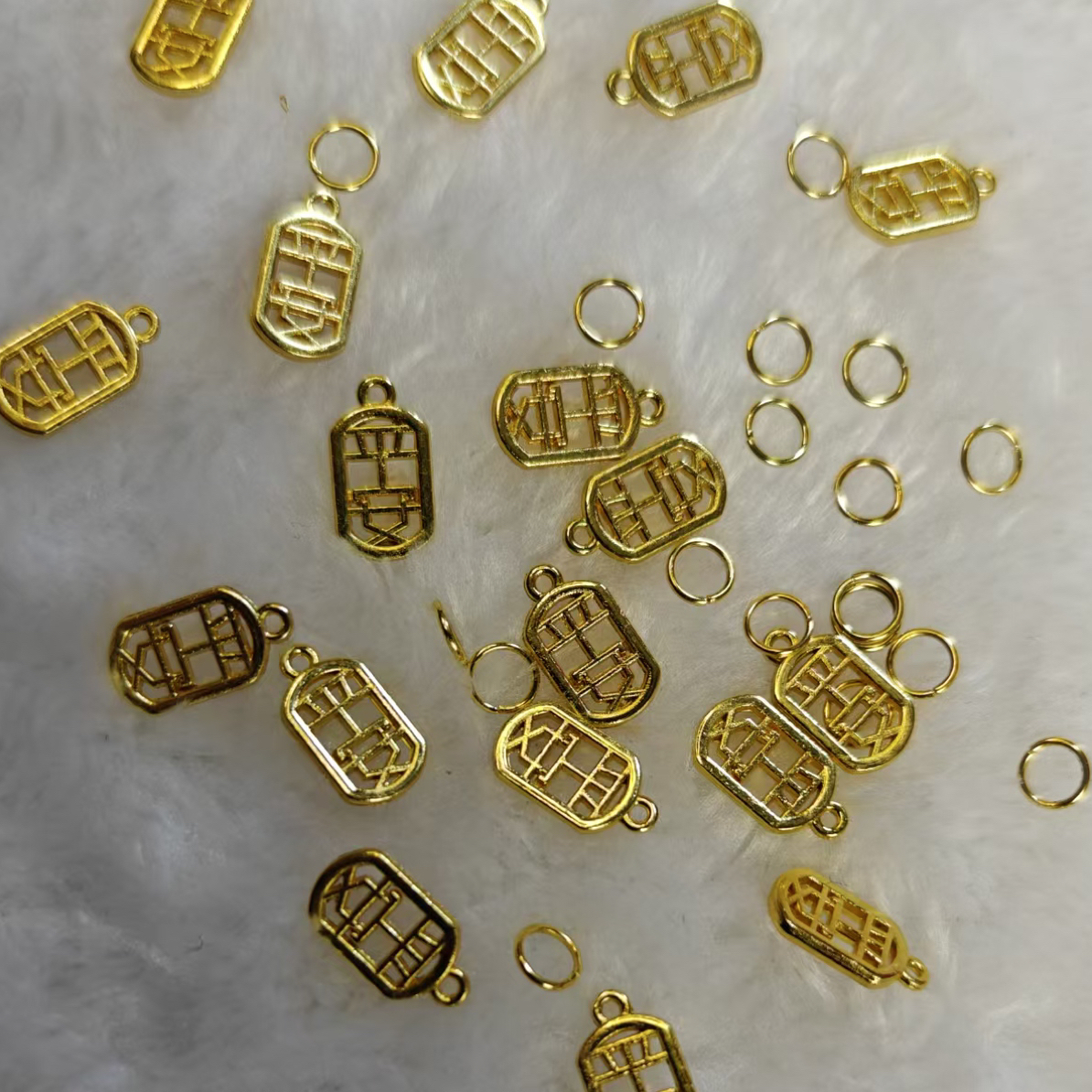 金钰手作钩织玩偶所用配件合金平安小挂牌18个