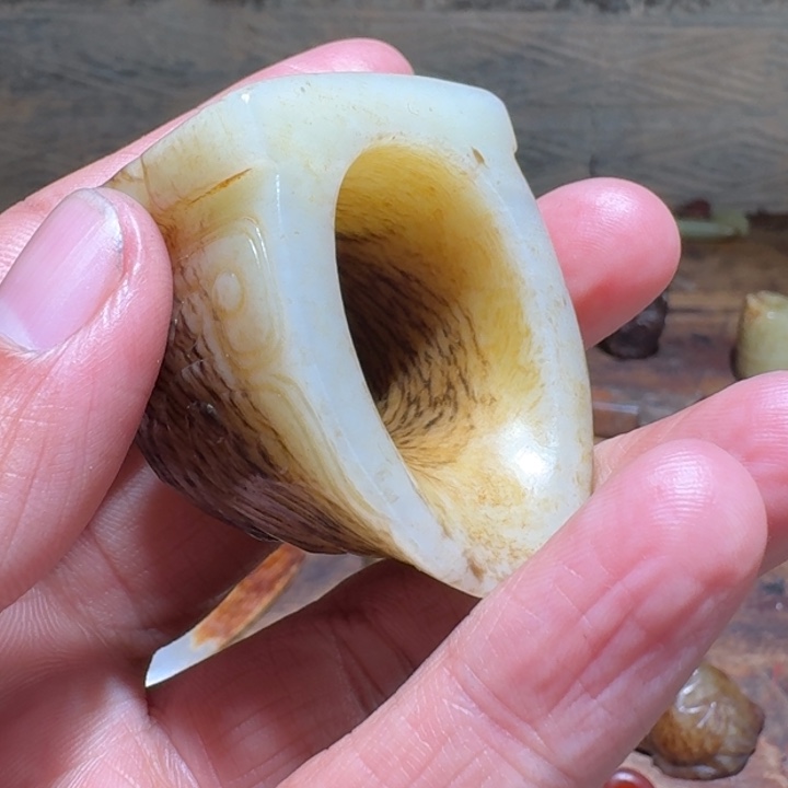 和田玉挂件未镶嵌洪*