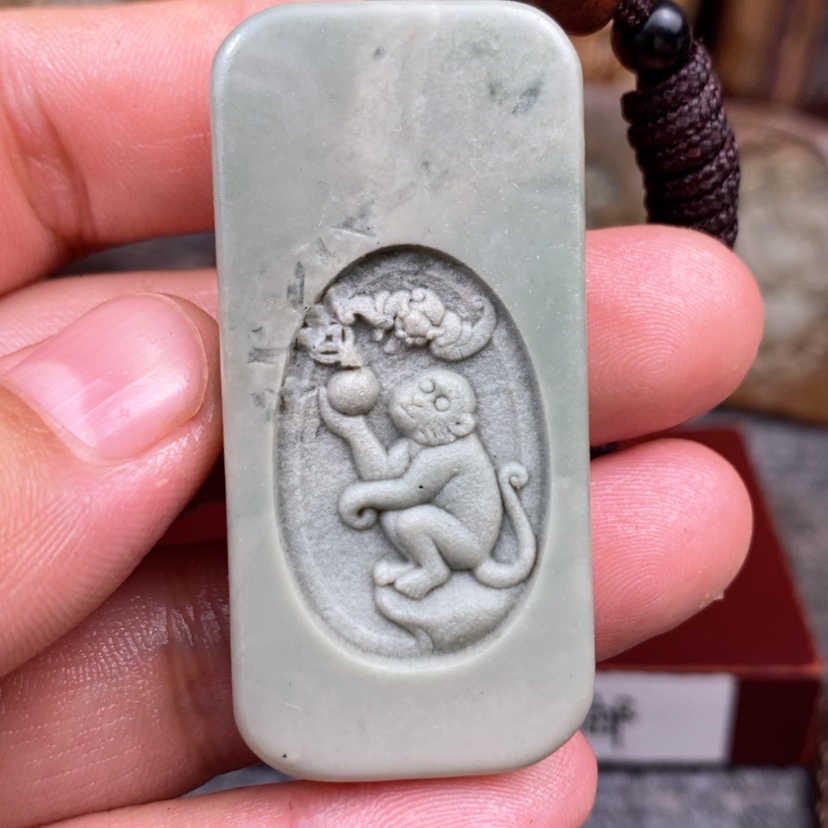 【闪购商品】原石雕刻手把件