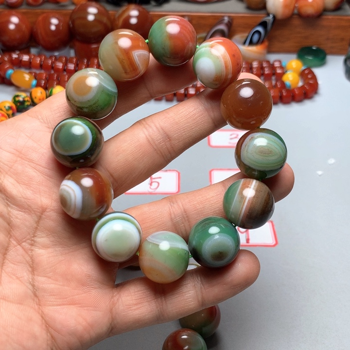 未镶嵌手链玛瑙/玉髓瞢*