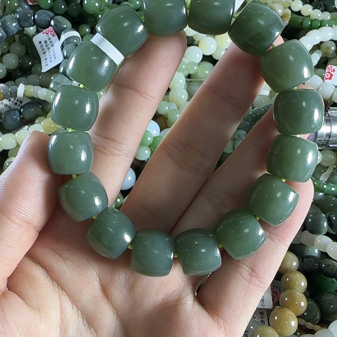 和田玉手链未镶嵌127