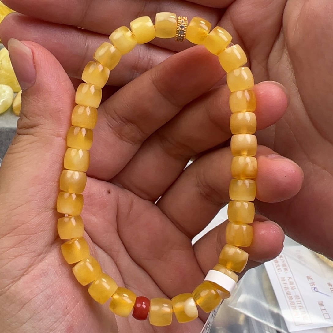 琥珀手链未镶嵌7mm蜜蜡