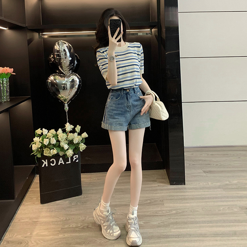 夏季圆领条纹短袖针织衫宽松运动牛仔短裤百搭休闲时尚夏季两件套