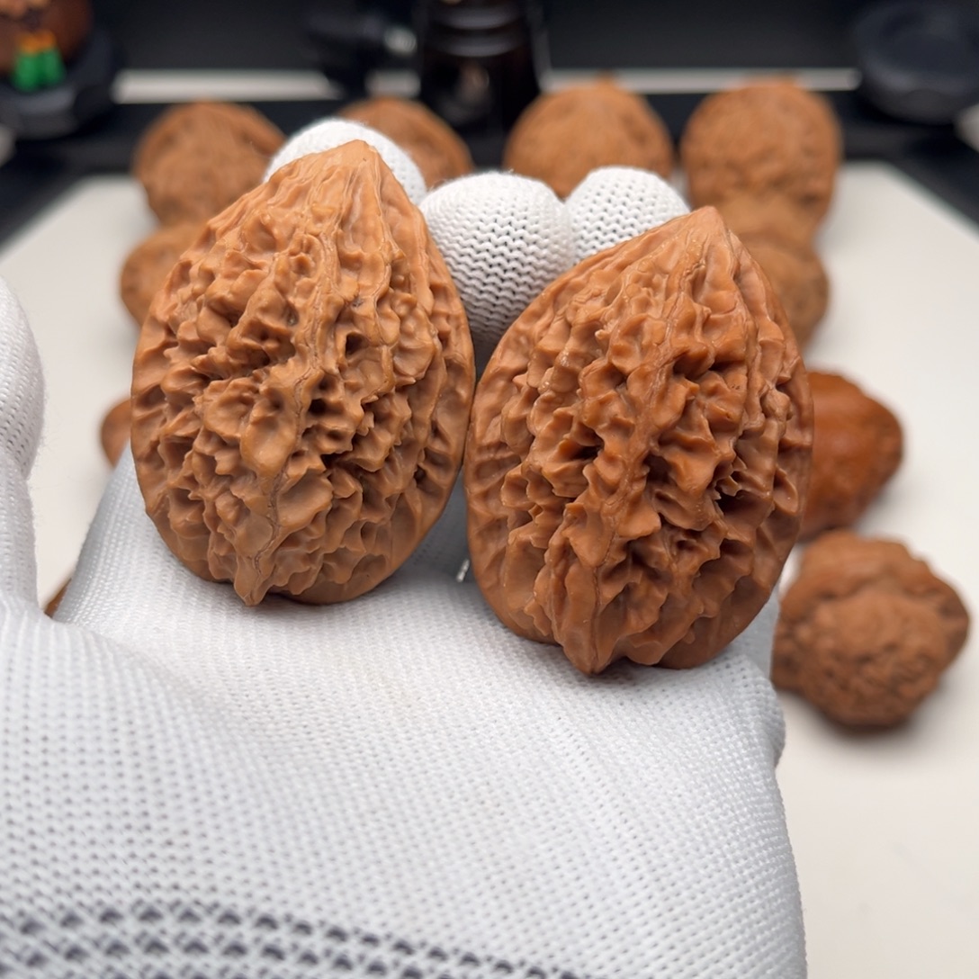 Z***.把件核桃39+招财鼠