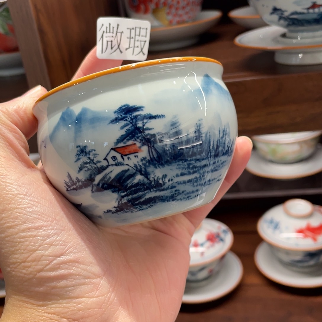 釉下手绘茶具微瑕