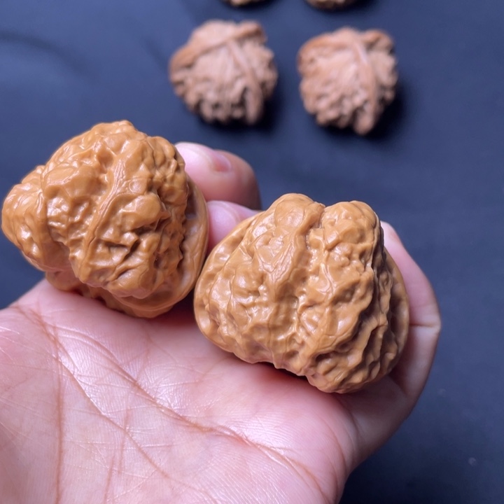 核桃38蛤蟆头。      