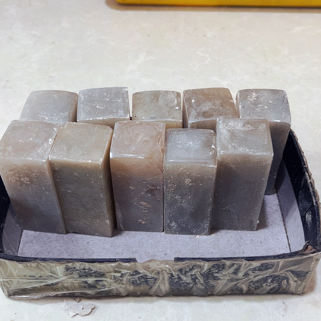 良***友辽宁石捡漏瑕疵品