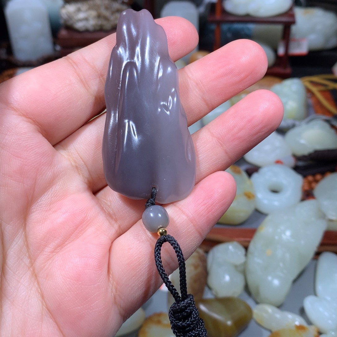 和田玉颈饰未镶嵌华