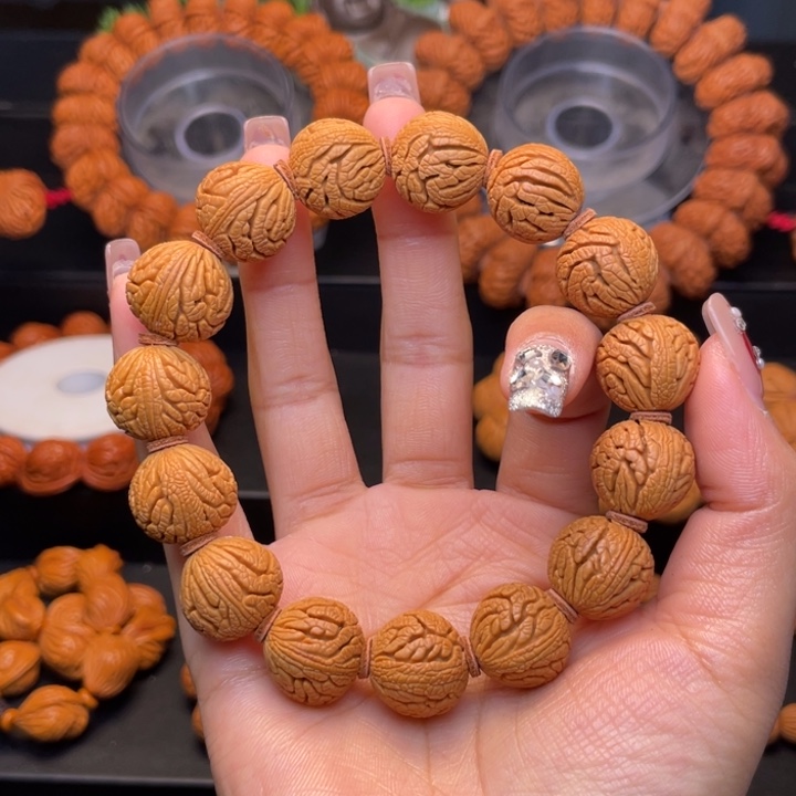 桃核手串16尺寸密纹绣球（15号链接）