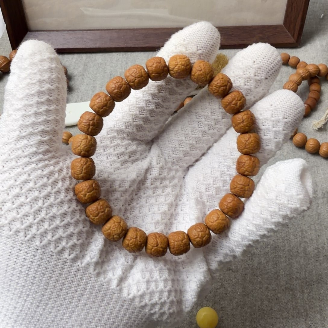 幺0+饕餮猴头手串素串