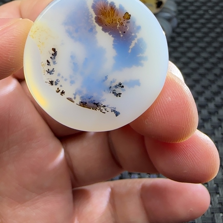 熹***胭玛瑙/玉髓未镶嵌颈饰