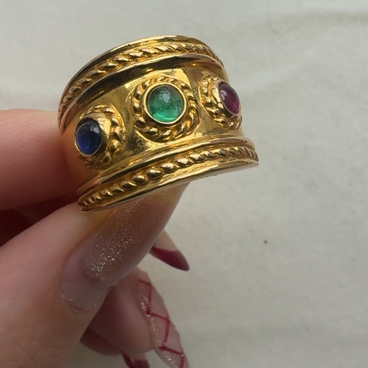 红宝石戒指未镶嵌