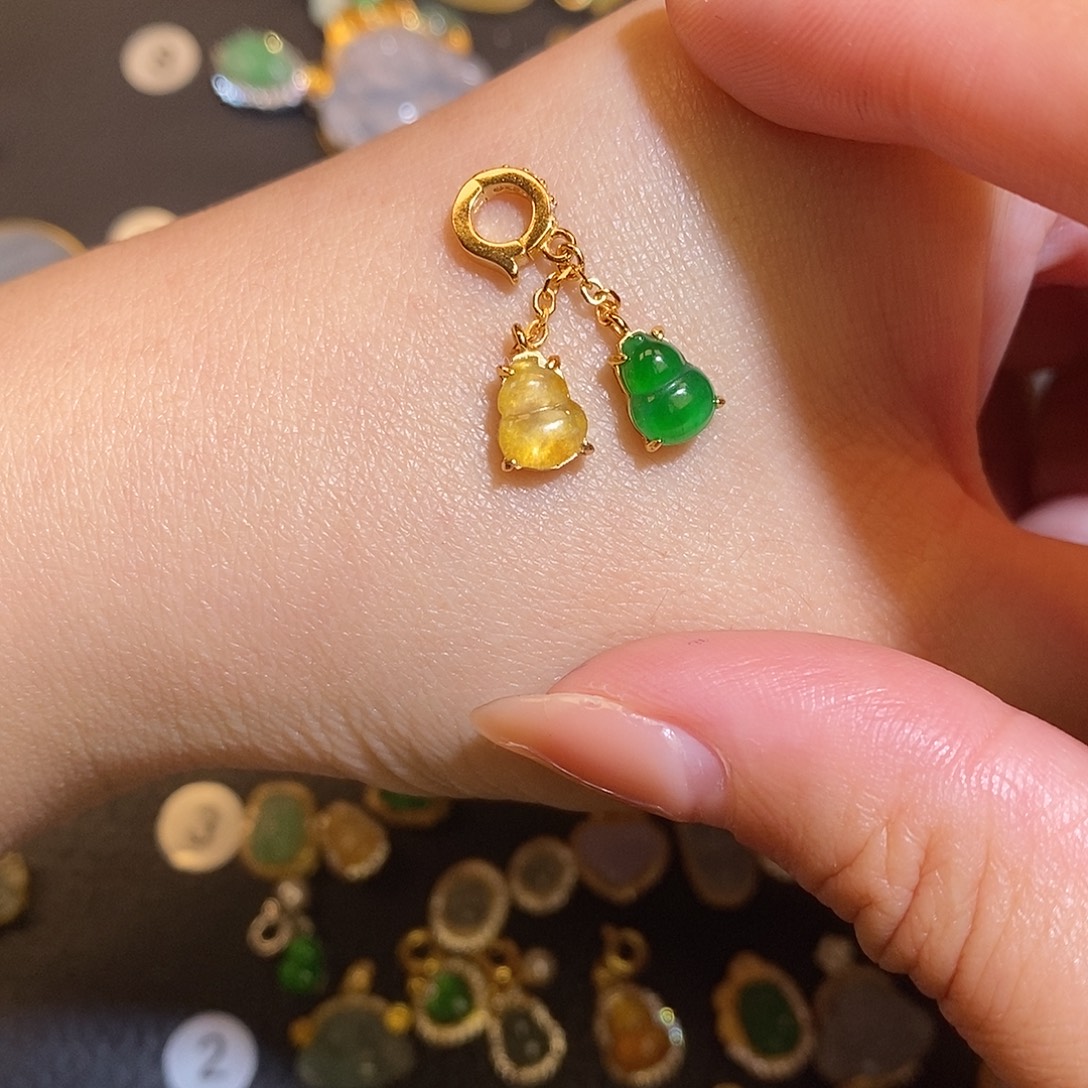 翡翠银S925镶嵌颈饰翡翠