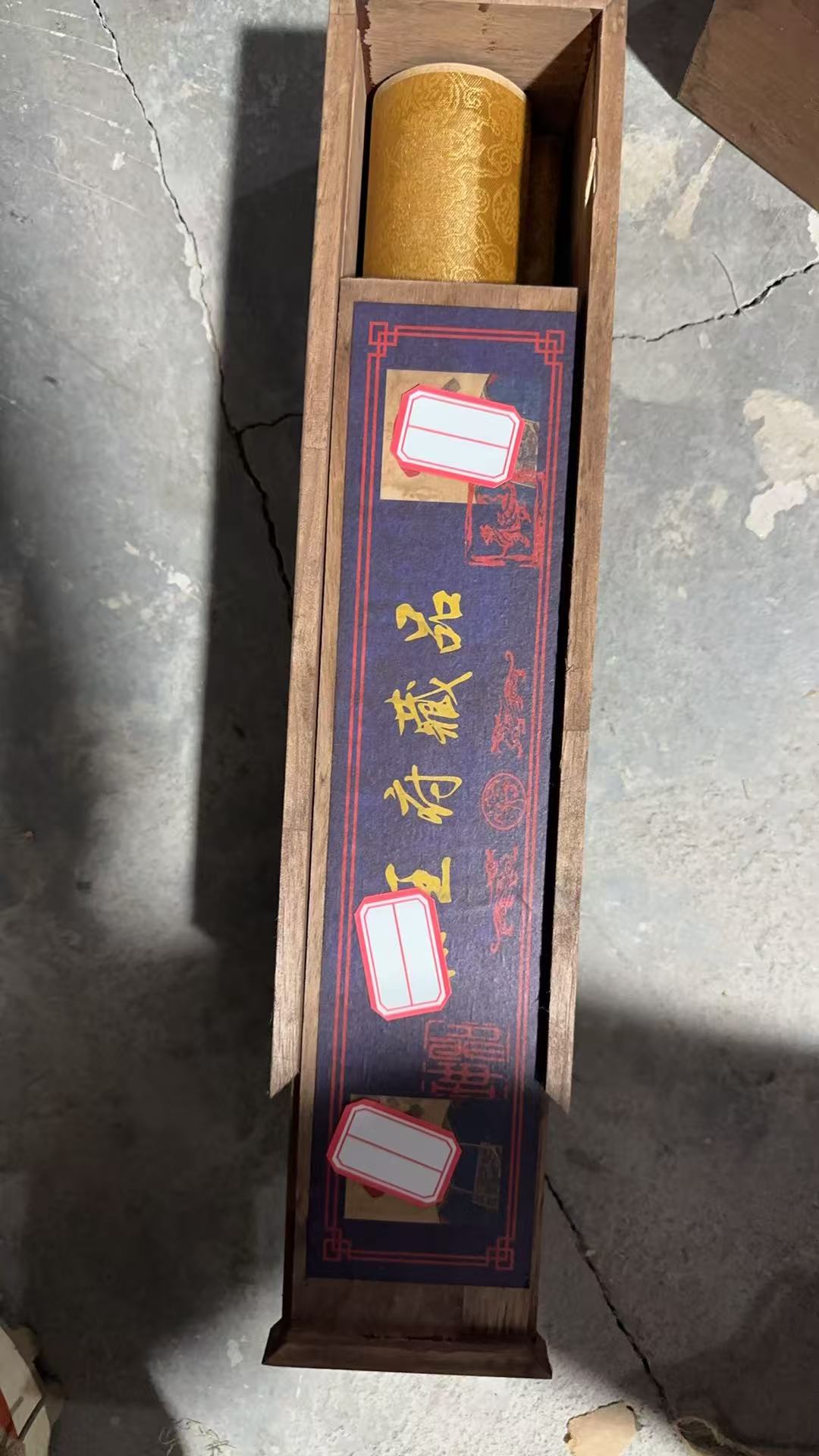 精品摆件开封布盒摆件