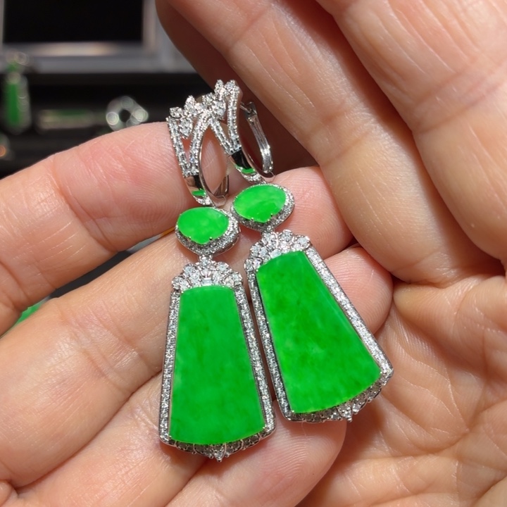 翡翠18K金镶嵌吊坠(不含链)翡翠