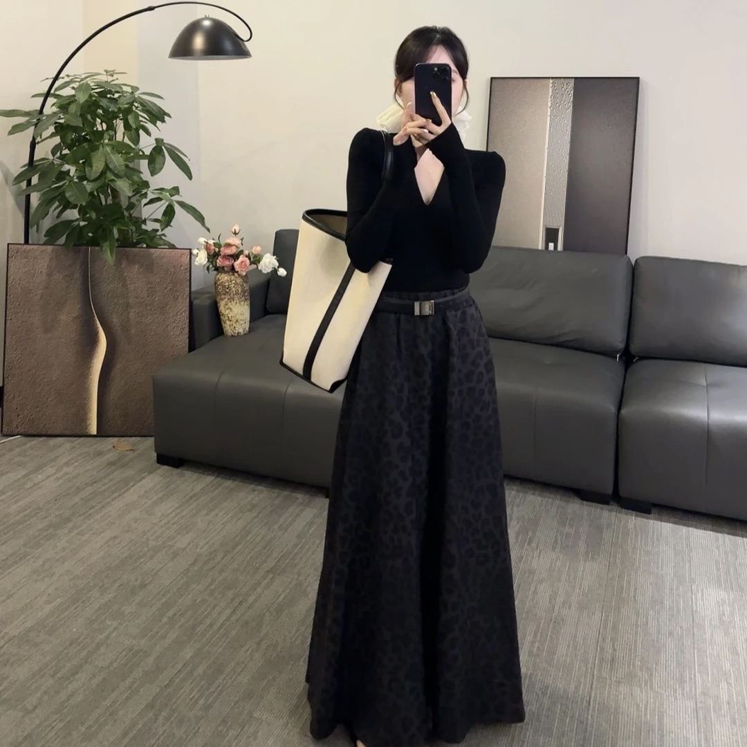 复古港风2025新款高腰豹纹伞裙百搭打底针织秋冬季套装轻熟女装