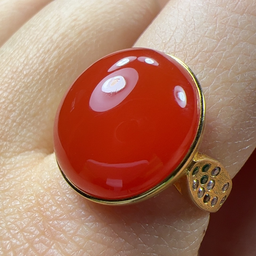 南红玛瑙女戒18K金镶嵌