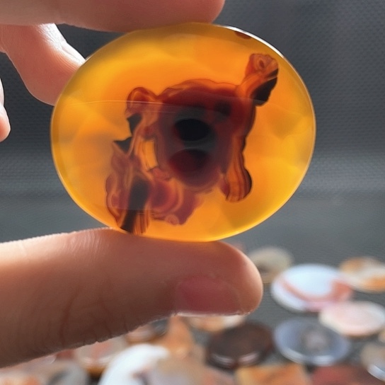 玛瑙/玉髓颈饰未镶嵌