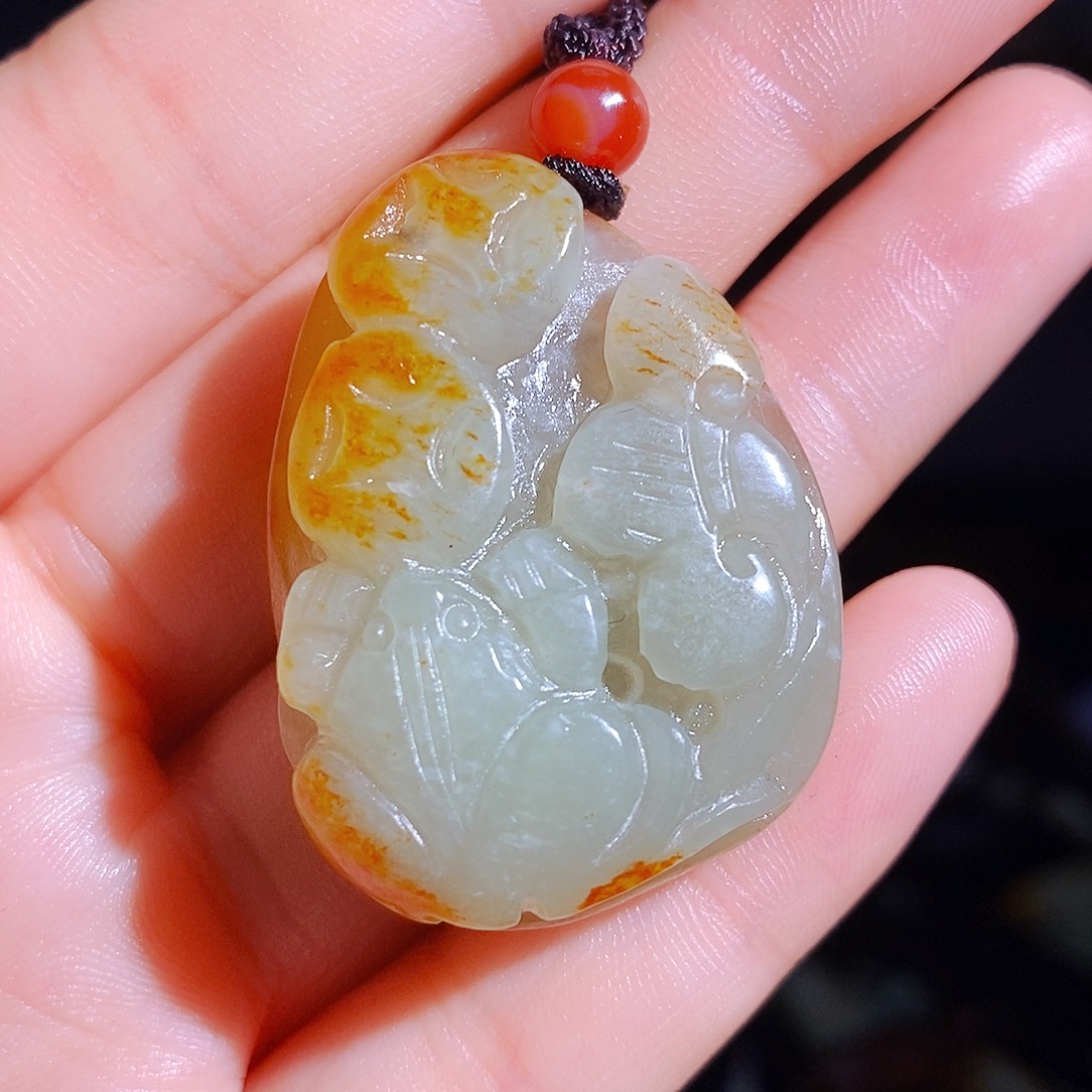 和田玉颈饰未镶嵌