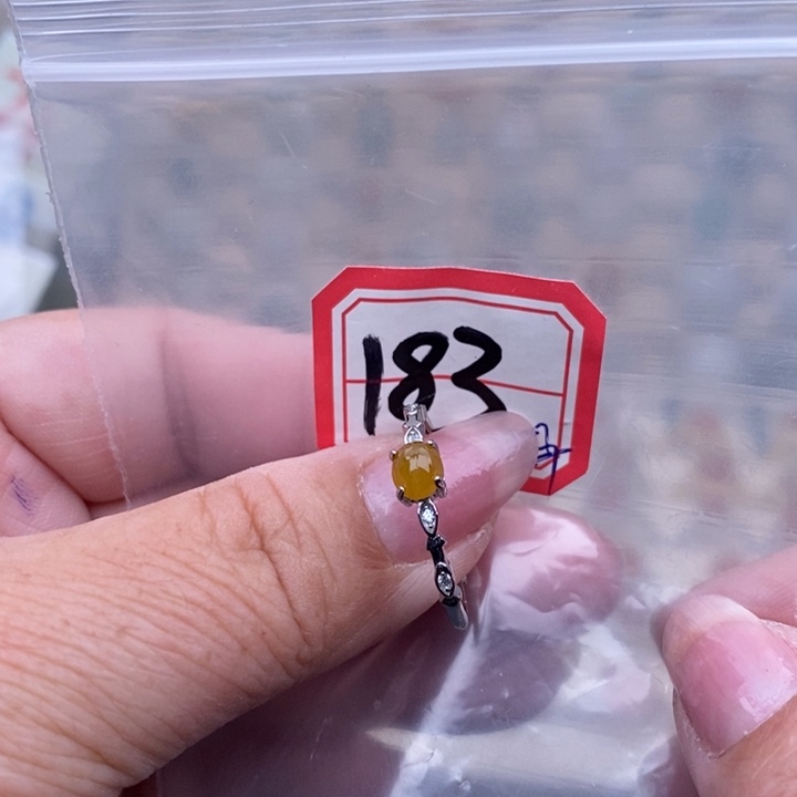 未镶嵌戒指翡翠缅甸