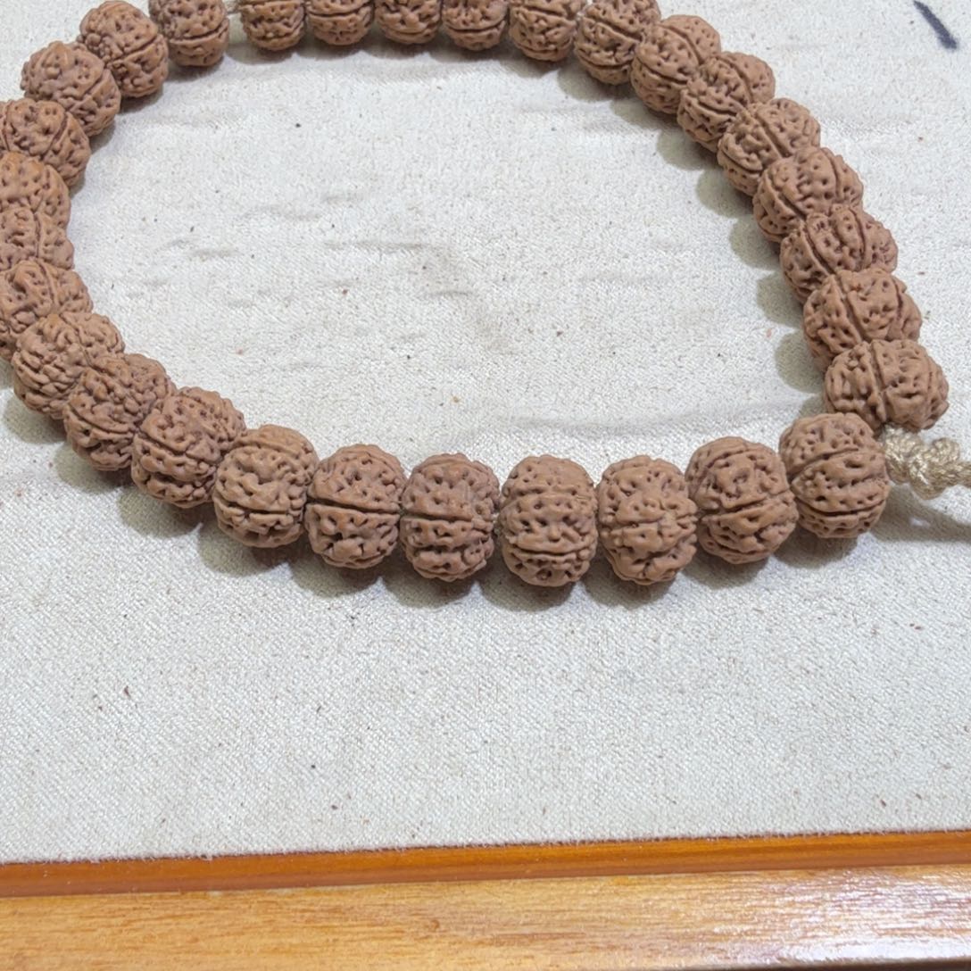 金刚菩提吊坠13➕六瓣凹底梅花