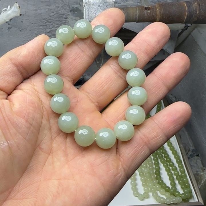 颈饰未镶嵌和田玉12
