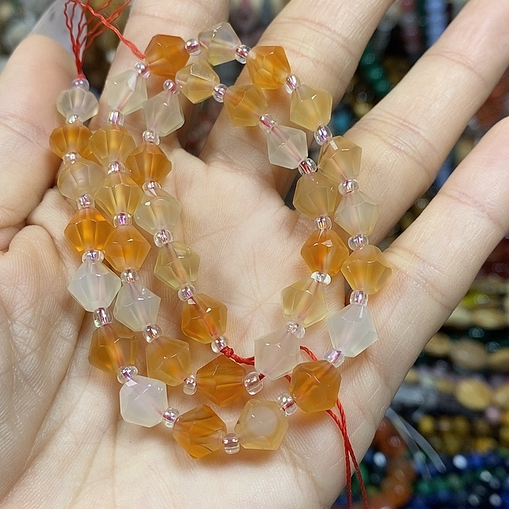 玛瑙/玉髓未镶嵌珠宝半成品天然玛瑙卡10mm