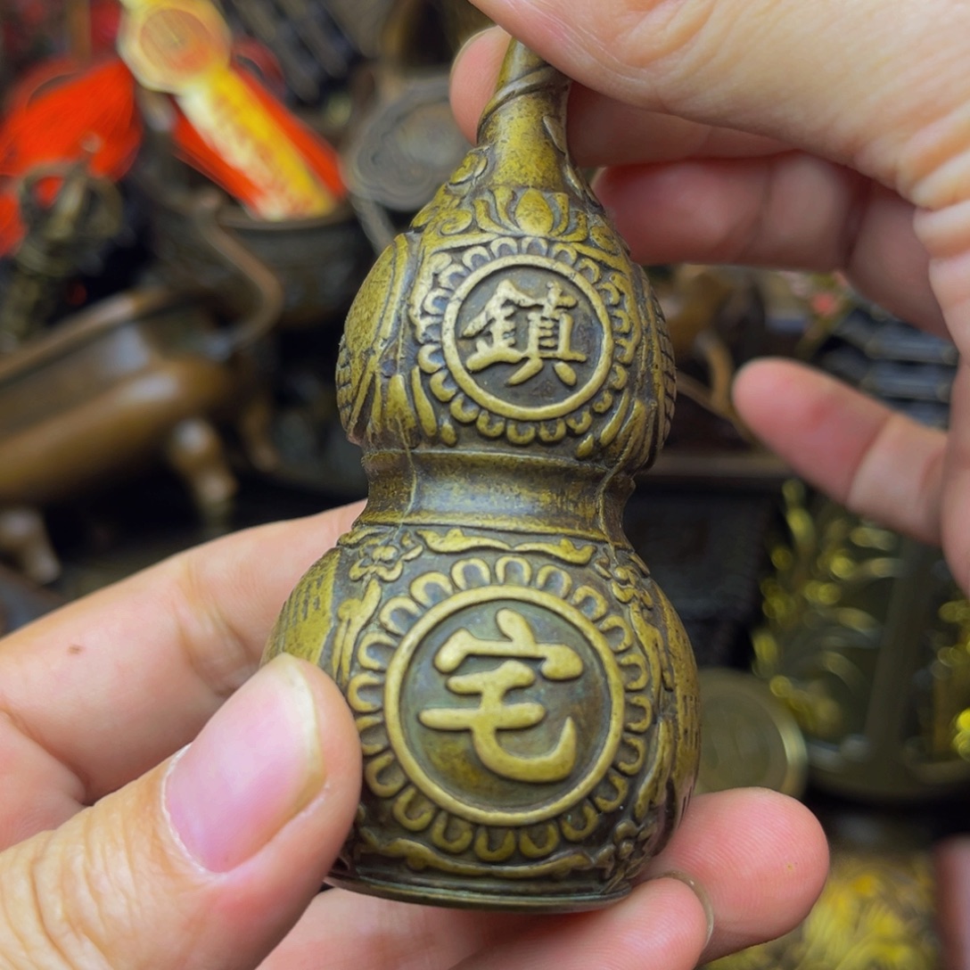 精美铜器点击下单