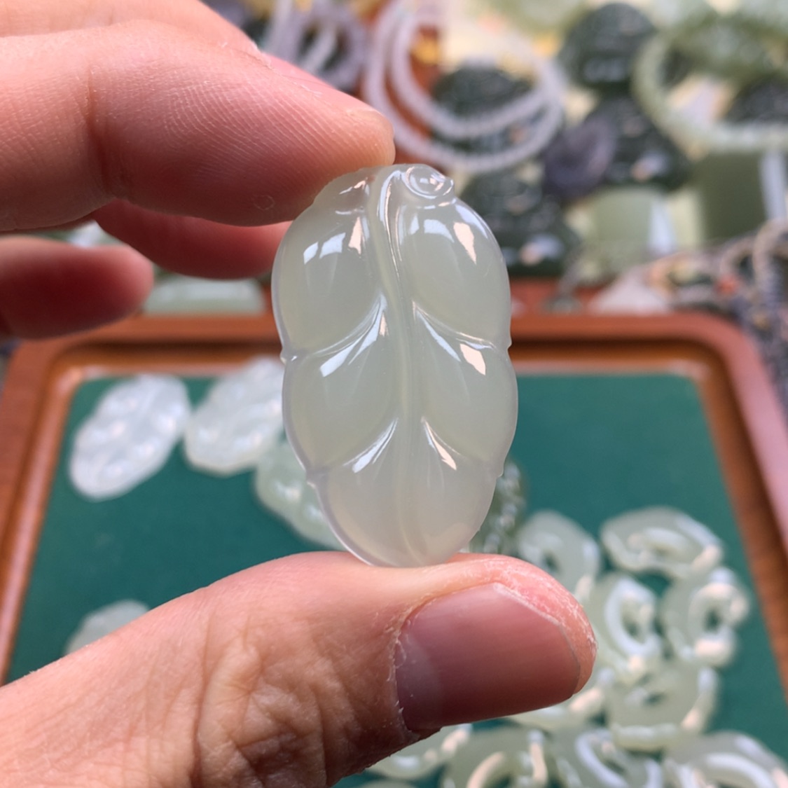 【闪购商品】和田玉颈饰未镶嵌丫**馆