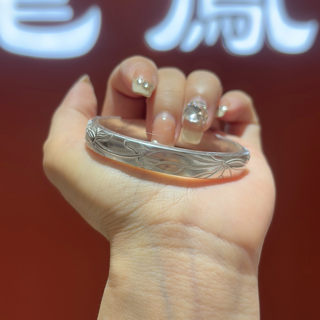 足银手镯 足银999贵妃莲花手镯