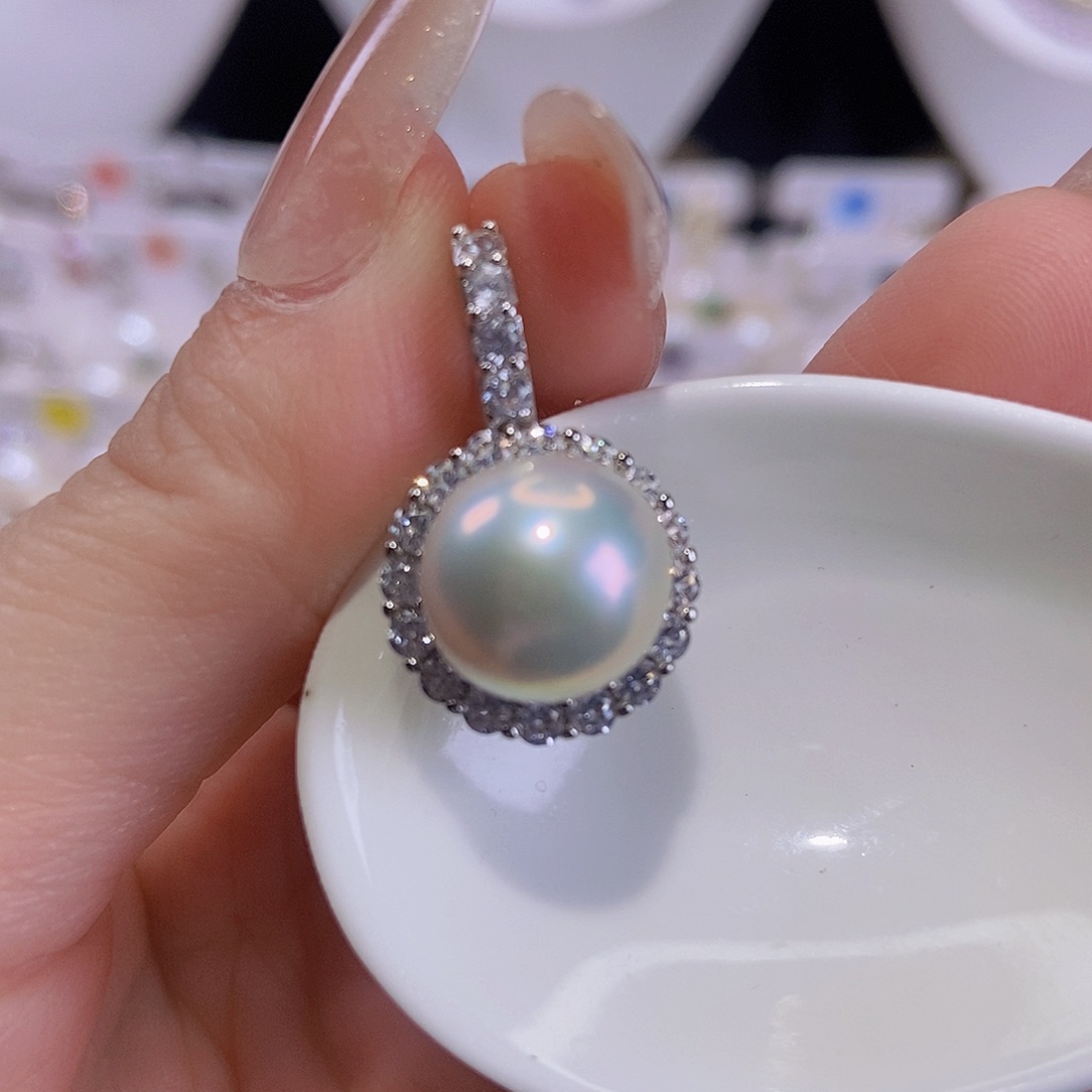 淡水珍珠合金颈饰