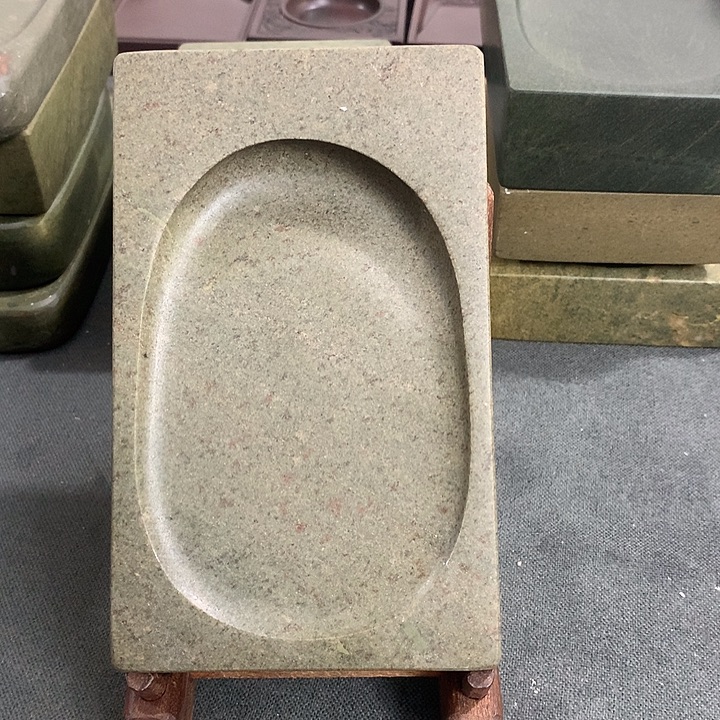 广东肇庆原石端砚