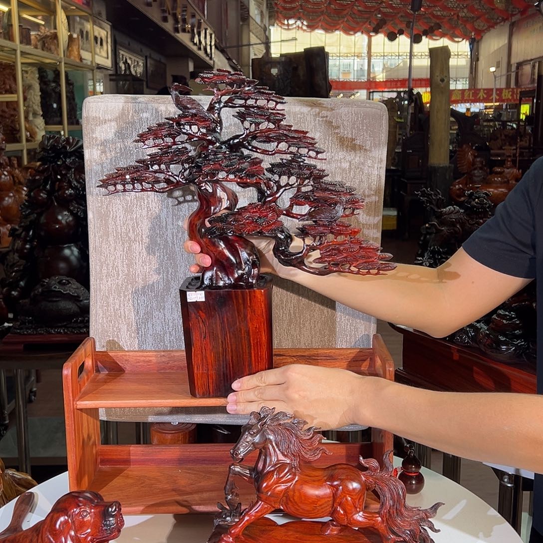 湖***雕香榧木老挝大红酸枝树