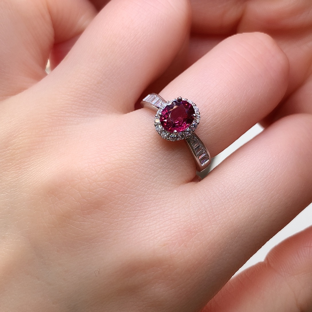 石榴石银S925镶嵌戒指