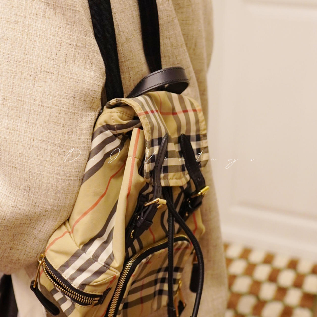 95新 BURBERRY/博柏利 大吉中古/Burberry博柏利格纹抽绳双肩包