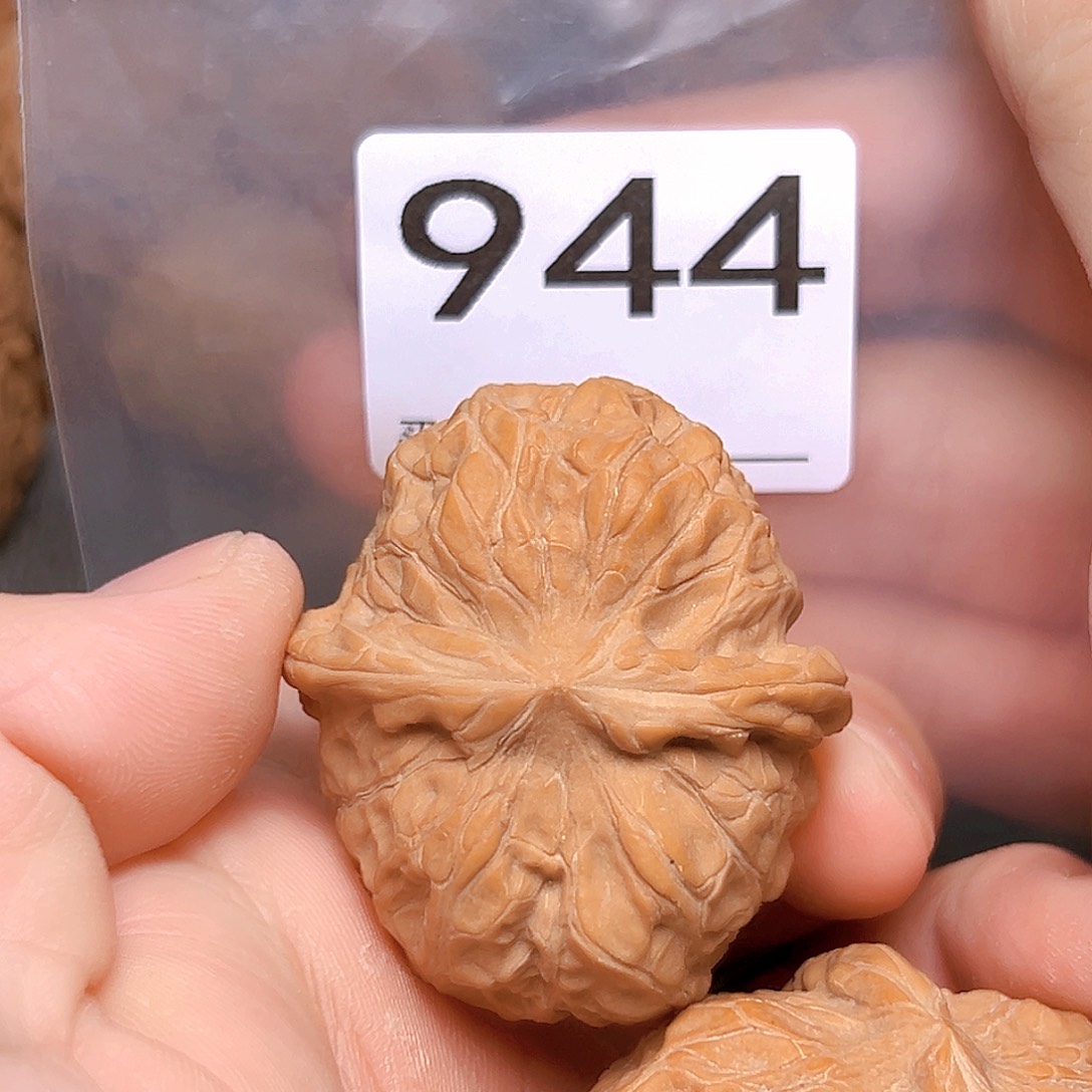 文玩核桃吊坠南瓜