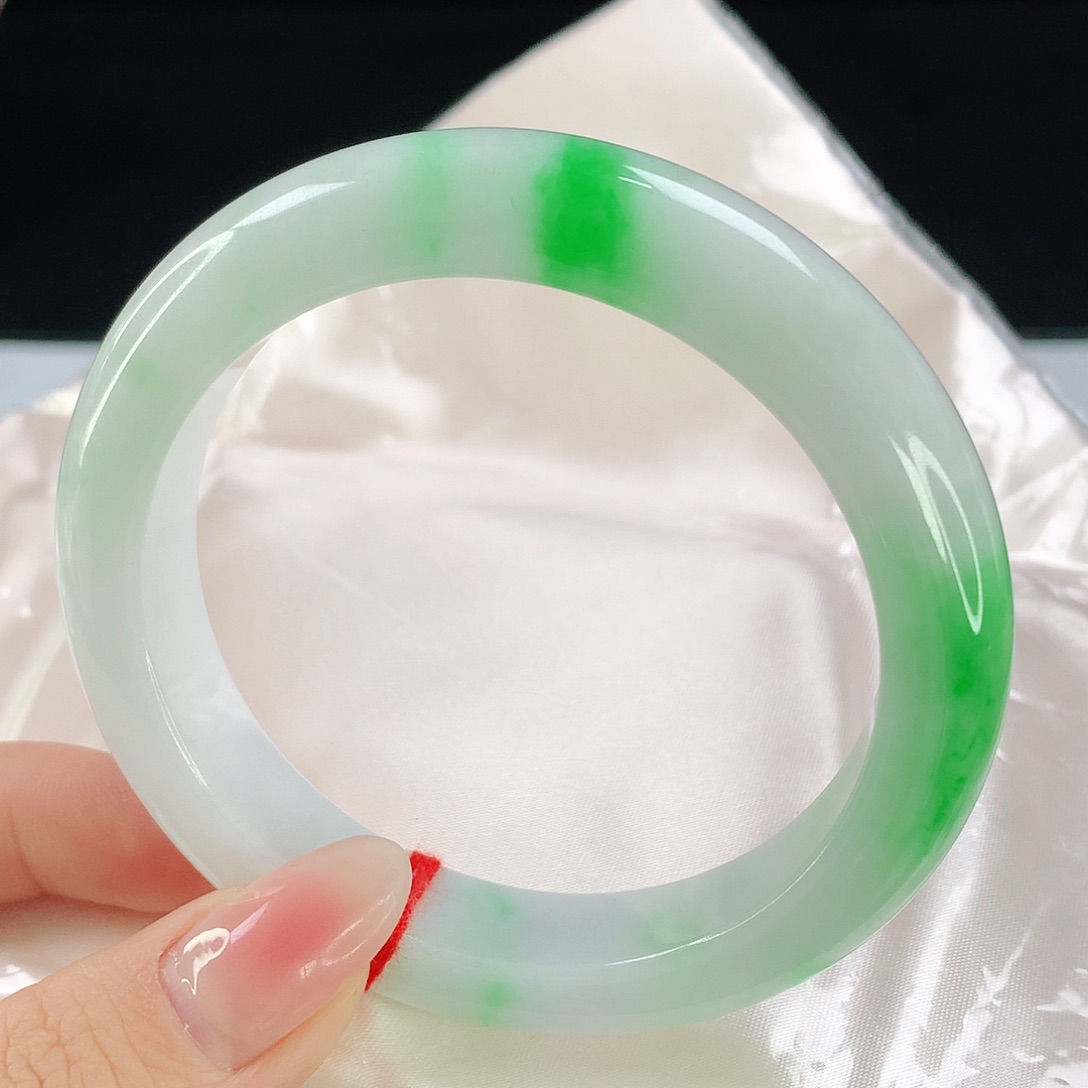 未镶嵌手镯翡翠612