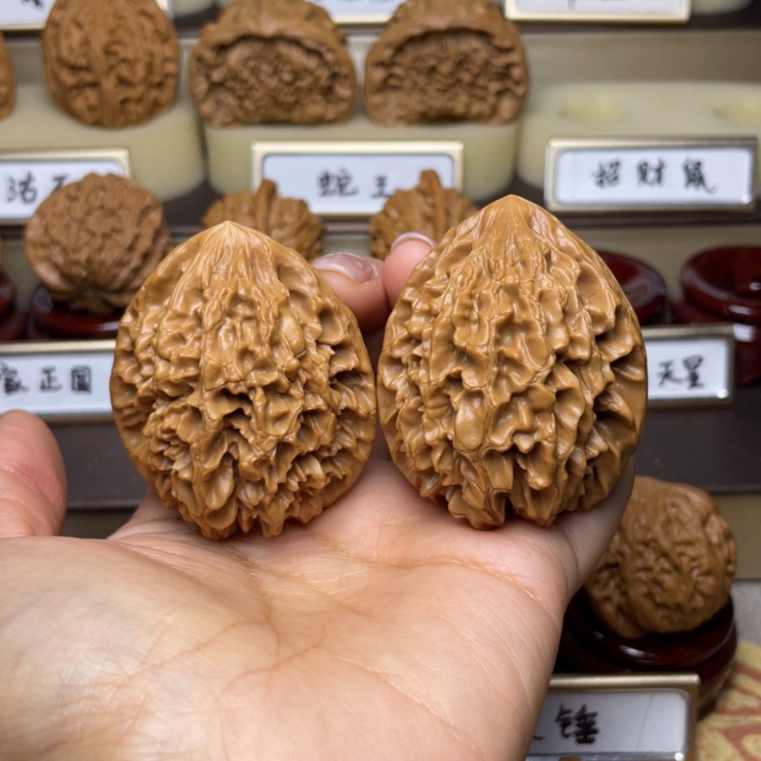 文玩核桃把件无*招财鼠43左右