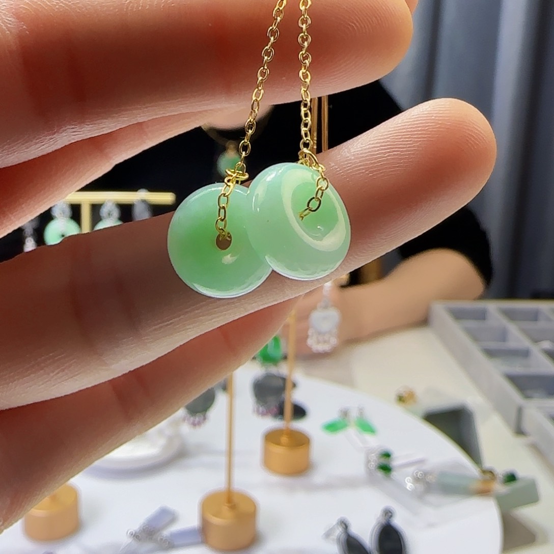 翡翠耳饰银S925镶嵌天然缅甸